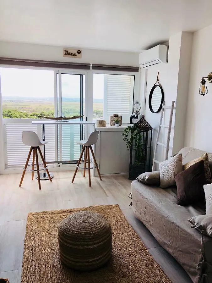 Beaute D Un Jour Apartment Empuriabrava Spain